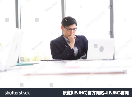 嵇嵘琚